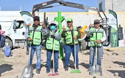 RICARDO GALLARDO CARDONA ENCHULA LA COLONIA SAN LUIS REY