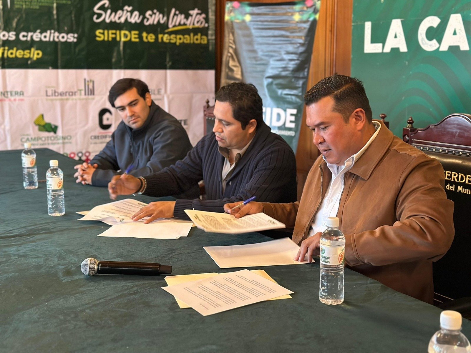 ESTADO ACERCA FINANCIAMIENTO A RIOVERDE CON APOYOS DIRECTOS