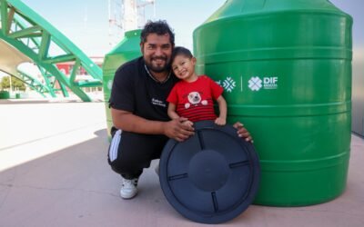 ESTADO ENTREGA TINACOS A FAMILIAS DE LA ZONA METROPOLITANA