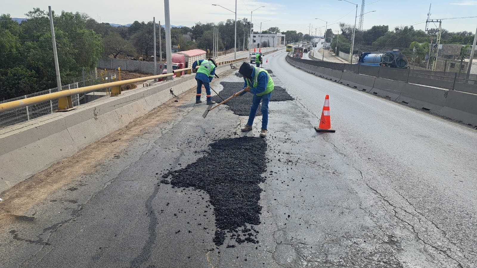 ESTADO IMPULSA MANTENIMIENTO CARRETERO EN LAS CUATRO REGIONES