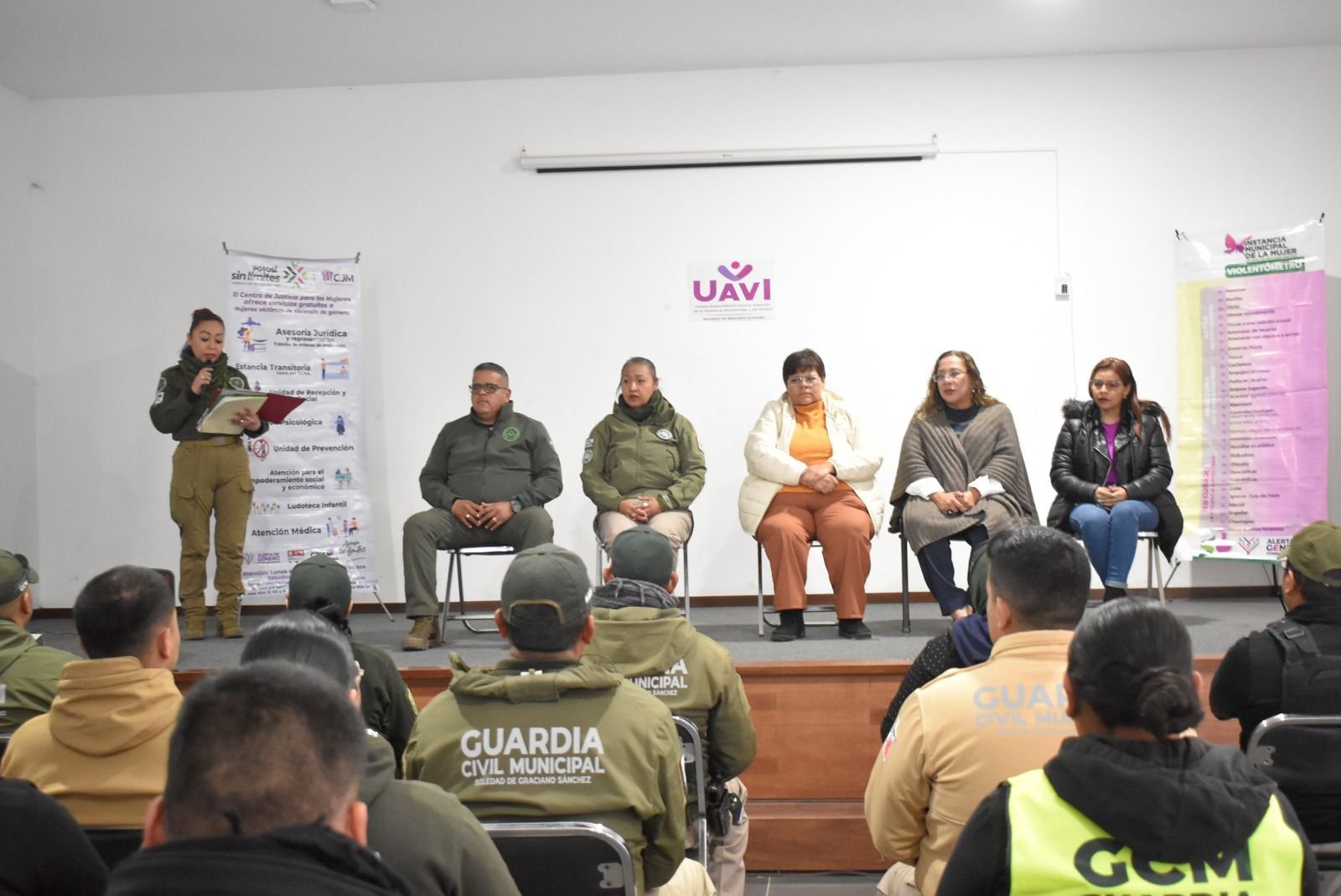 ESTADO RECONOCE A POLICÍAS DE SOLEDAD POR PROTECCIÓN DE LAS MUJERES