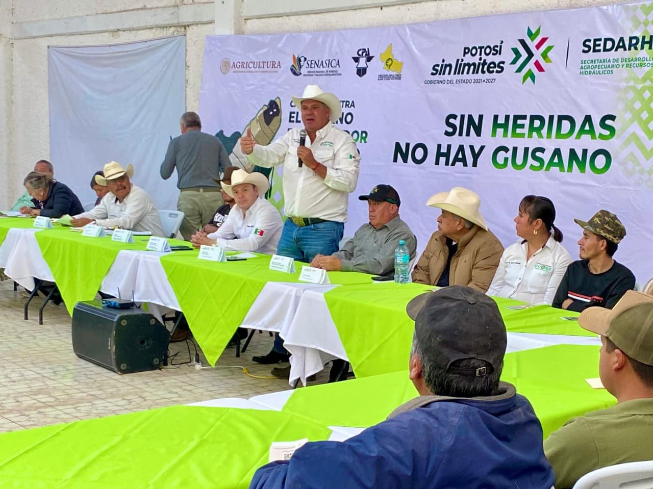 CERCO SANITARIO FRENÓ 14 CASOS DE PLAGA GUSANO BARRENADOR