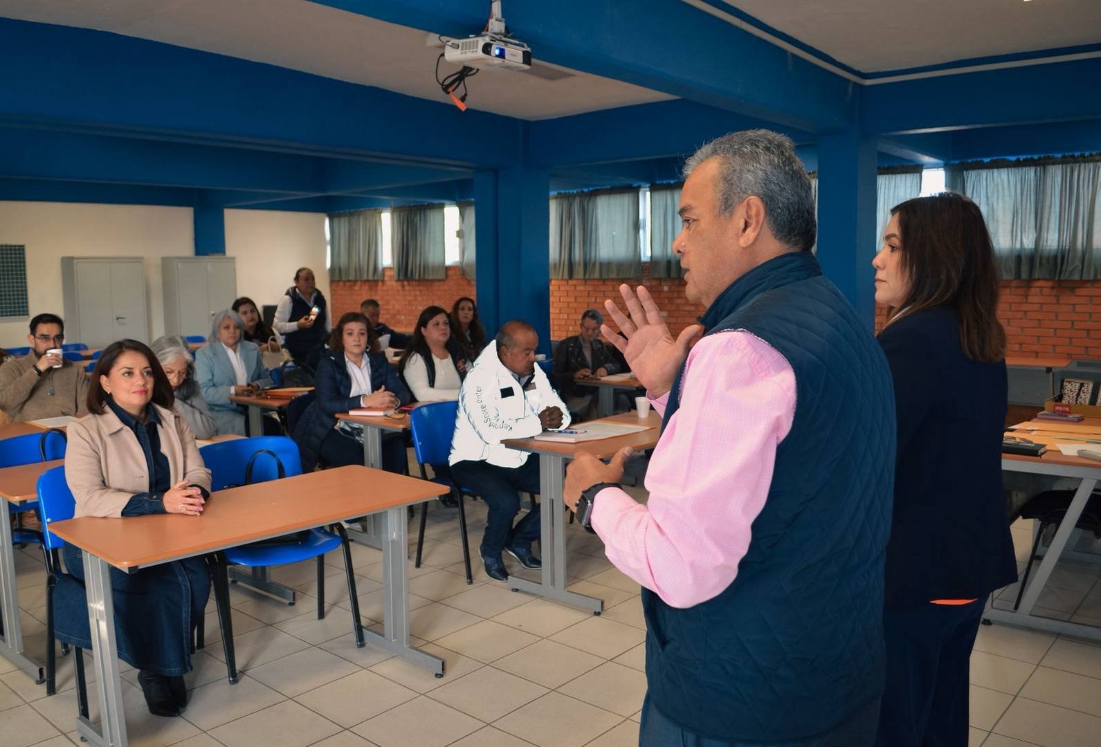 GOBIERNO LANZA CONVOCATORIA A PREMIOS EN EDUCACIÓN