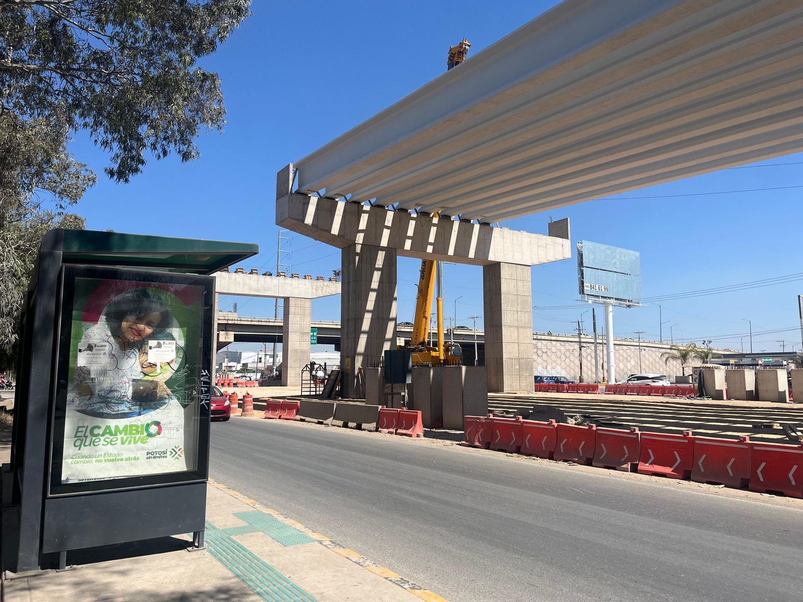CIERRES VEHICULARES POR COLOCACIÓN DE TRABES DURANTE ESTE MIÉRCOLES