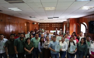 GOBIERNO ESTATAL IMPULSA CAPACITACIÓN Y ENTREGA CONSTANCIAS EN CERRITOS Y TAMAZUNCHALE