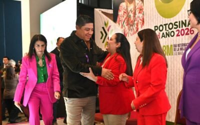 RICARDO GALLARDO REAFIRMA APOYO SIN LÍMITES A LAS MUJERES POTOSINAS