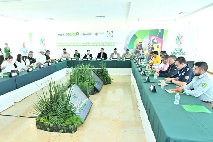 GOBIERNO ESTATAL FORTALECE PREVENCIÓN CON ENTREGA DE ATLAS DE RIESGO