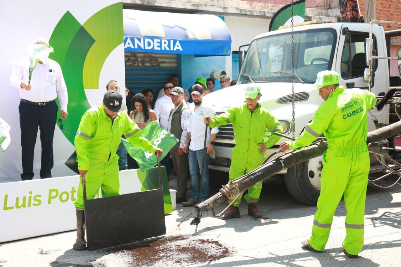 RICARDO GALLARDO ENCHULA COLONIA COLORINES