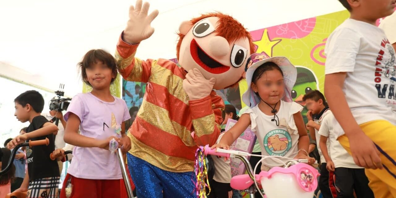 RICARDO GALLARDO FESTEJA A NIÑEZ DE VILLA DE POZOS CON JUGUETES Y NUEVA ÁREA RECREATIVA