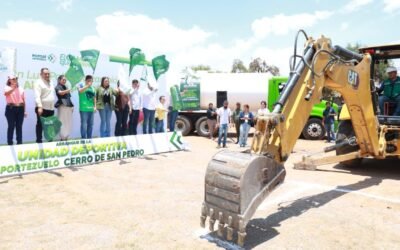 RICARDO GALLARDO LLEVA INFRAESTRUCTURA DEPORTIVA A CERRO DE SAN PEDRO