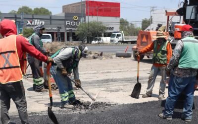 GOBIERNO ESTATAL AVANZA EN MODERNIZACIÓN DE LATERALES DE LA CARRETERA 57