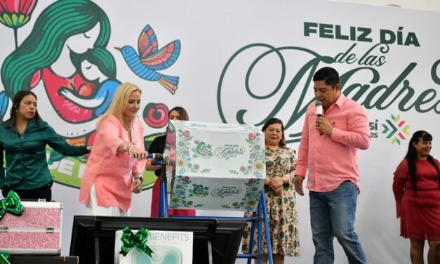 RICARDO GALLARDO GARANTIZA SALUD A MADRES POTOSINAS