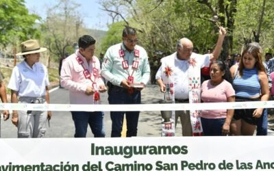 RICARDO GALLARDO INAUGURA UN CAMINO MÁS EN LA HUASTECA POTOSINA