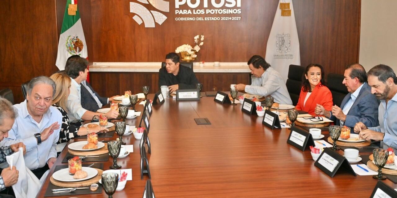 RICARDO GALLARDO Y CONSEJO POTOSÍ FORTALECEN COMPETITIVIDAD DE SAN LUIS POTOSÍ