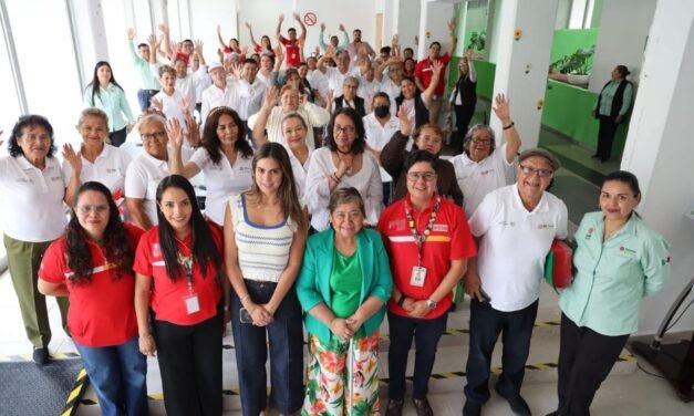 GOBIERNO ESTATAL FORTALECE LA INCLUSIÓN DIGITAL DE PERSONAS ADULTAS MAYORES