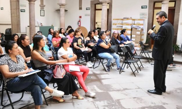 GOBIERNO ESTATAL FORTALECE CAPACIDADES FINANCIERAS Y JURÍDICAS DE MUJERES EMPRENDEDORAS