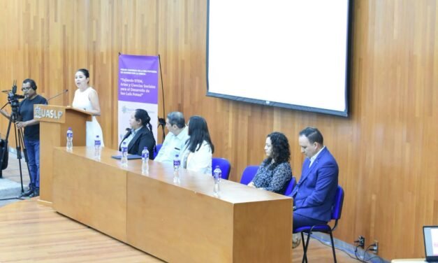 GOBIERNO ESTATAL REALIZA POR PRIMERA VEZ CONGRESO DE MUJERES EN LA CIENCIA