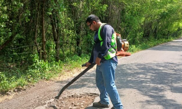 GOBIERNO ESTATAL LLEVA “ENCHULANDO TU COMUNIDAD” A SAN MARTÍN CHALCHICUAUTLA
