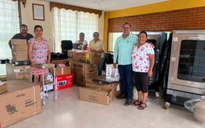 GOBIERNO ESTATAL FORTALECE LA CAPACITACIÓN LABORAL CON ENTREGA DE EQUIPAMIENTO