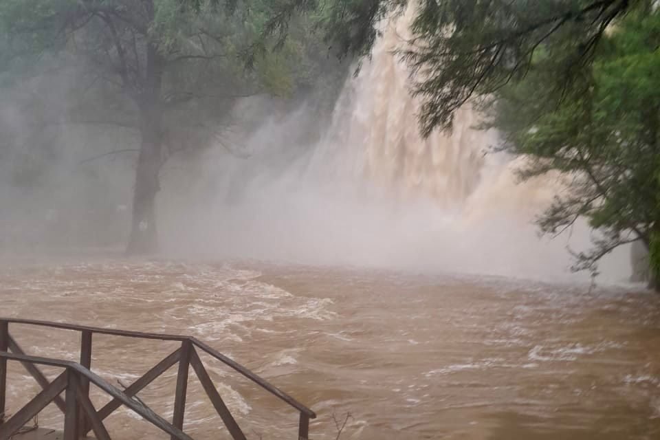 GOBIERNO ESTATAL CONFIRMA CIERRE EN DOS PARAJES TURÍSTICOS DE LA HUASTECA