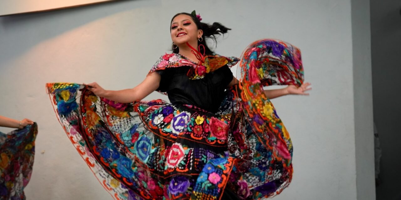 GOBIERNO ESTATAL FORTALECE LAS TRADICIONES ENTRE LA NIÑEZ Y JUVENTUD POTOSINA