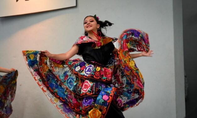 GOBIERNO ESTATAL FORTALECE LAS TRADICIONES ENTRE LA NIÑEZ Y JUVENTUD POTOSINA