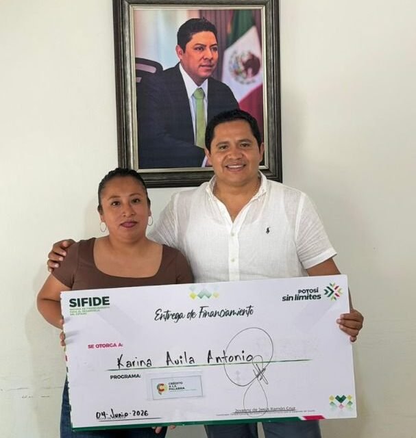 GOBIERNO ESTATAL IMPULSA EMPRENDIMIENTOS EN LA HUASTECA CON MÁS DE 200 MIL PESOS EN CRÉDITOS