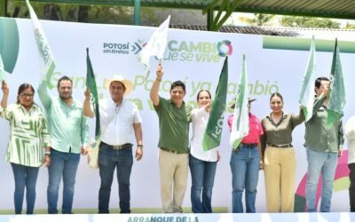 RICARDO GALLARDO INVERTIRÁ MIL 200 MILLONES DE PESOS EN MÁS CARRETERAS PARA LA HUASTECA