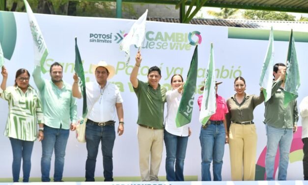 RICARDO GALLARDO INVERTIRÁ MIL 200 MILLONES DE PESOS EN MÁS CARRETERAS PARA LA HUASTECA