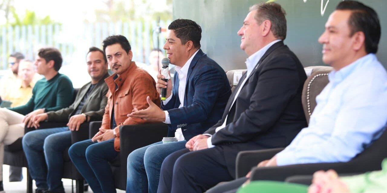 RICARDO GALLARDO PRESENTA LA GRAN FIESTA FUTBOLERA DEL MUNDIAL EN SAN LUIS