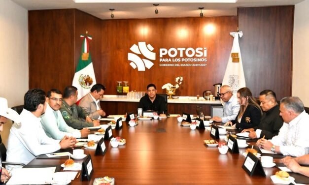 RICARDO GALLARDO Y ALCALDES FORTALECEN PAZ EN LA HUASTECA