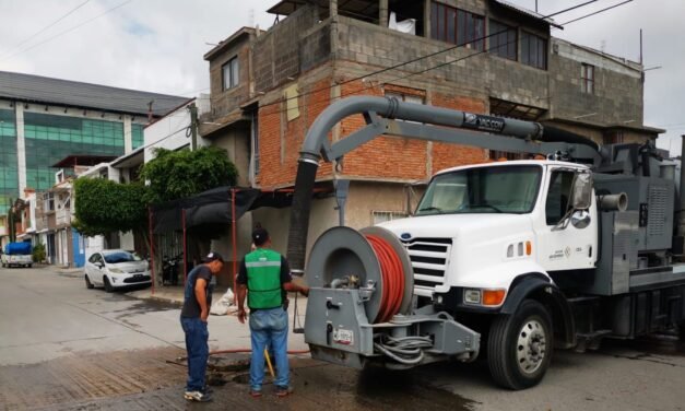 GOBIERNO ESTATAL REFUERZA LIMPIEZA DE DRENAJES ANTE TEMPORADA DE LLUVIAS