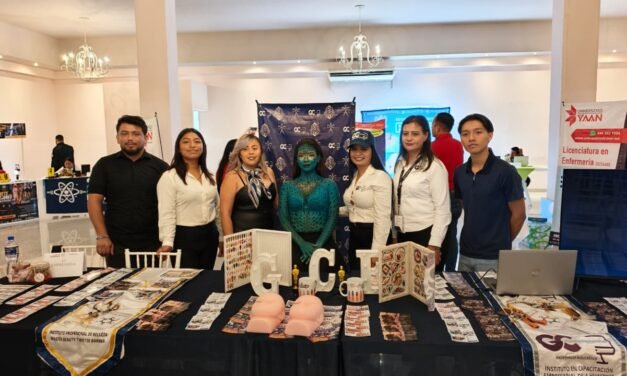 EXPOBECAS REÚNE A 500 JÓVENES EN CIUDAD VALLES