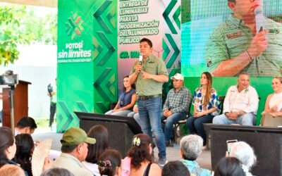 RICARDO GALLARDO ENTREGA 2 MIL LUMINARIAS PARA MODERNIZAR ALUMBRADO DE CIUDAD VALLES