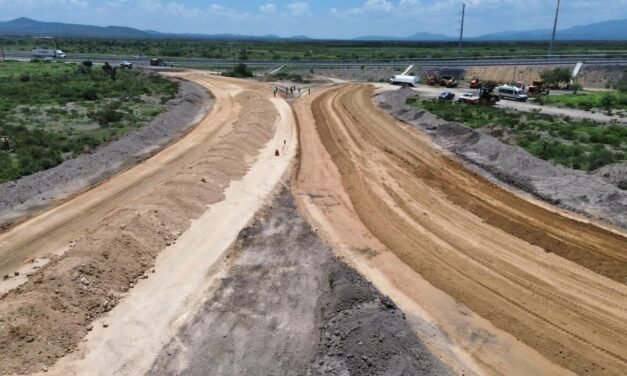 AVANZA CONSTRUCCIÓN DE LA AUTOPISTA SAN LUIS–MATEHUALA