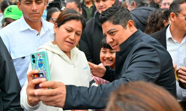 EL GOBERNADOR RICARDO GALLARDO ARRANCA LA CONSTRUCCIÓN DEL PUENTE DE LA FAMILIA