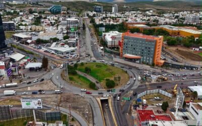EL GOBERNADOR RICARDO GALLARDO INTENSIFICA EL RITMO DE TRABAJO DURANTE EL VERANO