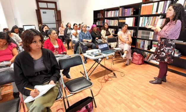 SEMUJERES CAPACITA A EMPRENDEDORAS POTOSINAS
