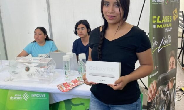 GOBIERNO ESTATAL LLEVA EXPOBECAS 2026 A LAS CUATRO REGIONES