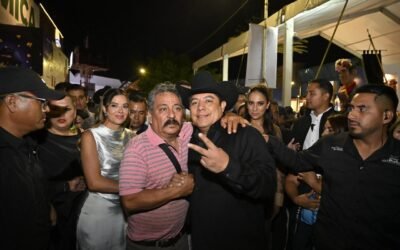 MÁS DE 650 MIL VISITANTES EN EL PRIMER FIN DE SEMANA DE FENAPO
