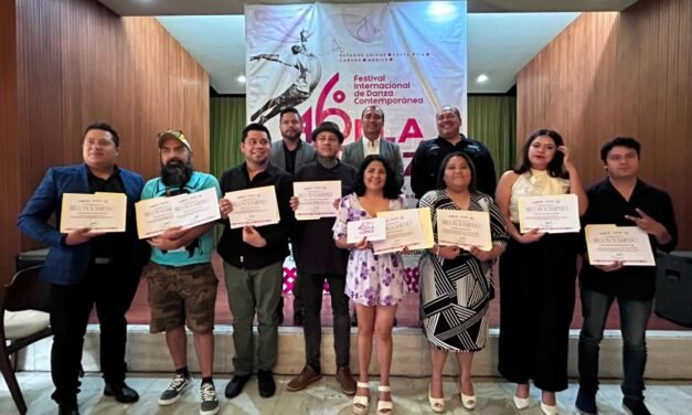 GOBIERNO DEL ESTADO PREMIA TALENTO EN FOTOGRAFÍA Y PERIODISMO DANCÍSTICO