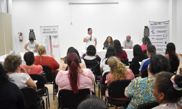GOBIERNO DEL ESTADO ENTREGA 75 TARJETAS ROSA A MUJERES POTOSINAS