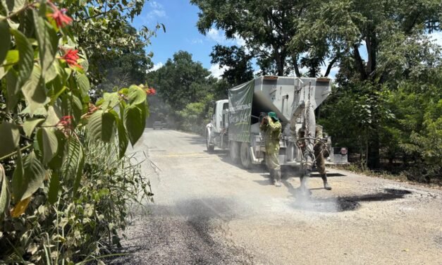 GOBIERNO DEL ESTADO MEJORA CAMINOS DE COMUNIDADES DE AXTLA
