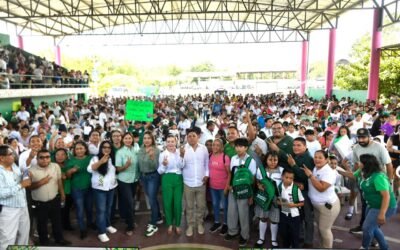 EL GOBERNADOR RICARDO GALLARDO LLEVA APOYOS EDUCATIVOS, ALIMENTARIOS E INFRAESTRUCTURA A MATLAPA
