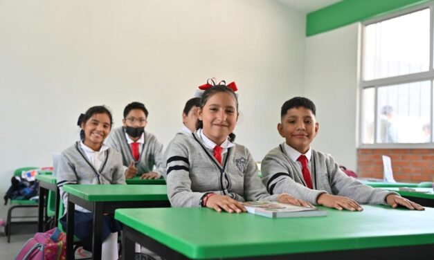EL GOBERNADOR RICARDO GALLARDO PRESENTARÁ UNA INICIATIVA PARA REGULAR USO DE CELULARES Y PANTALLAS EN ESCUELAS