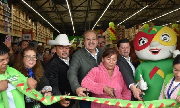 GOBIERNO CUMPLE EN INVERSIÓN Y EMPLEO CON NUEVA BODEGA AURRERA EN AHUALULCO