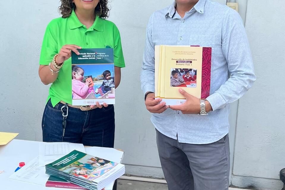 EL GOBIERNO DEL ESTADO GARANTIZA LIBROS DE TEXTO PARA ESTUDIANTES DE LAS CUATRO REGIONES