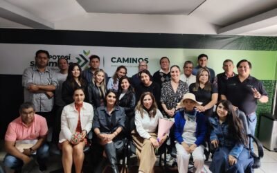 GOBIERNO DEL CAMBIO CAPACITA A PERSONAL PARA BRINDAR UN SERVICIO DE CALIDAD