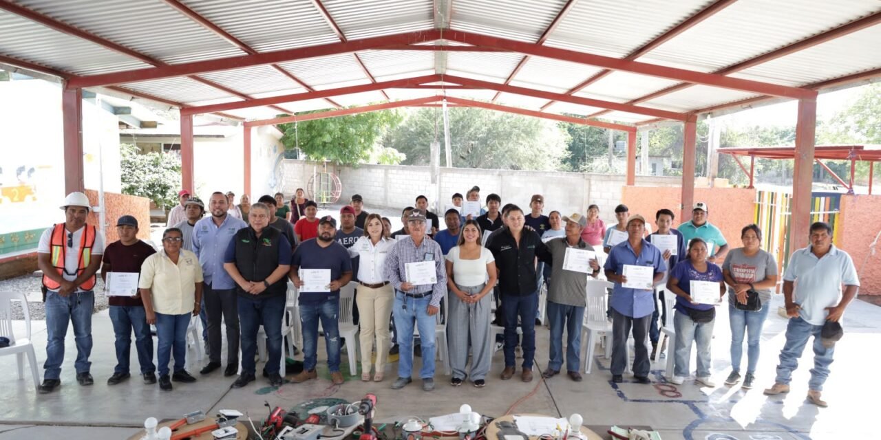 MÁS DE 14 MIL POTOSINOS RECIBEN CAPACITACIÓN PARA ACCEDER A MÁS OPORTUNIDADES LABORALES