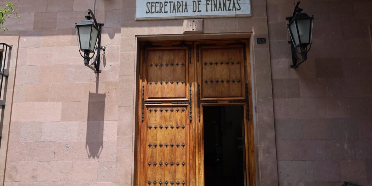 SAN LUIS POTOSÍ REDUCE EN 636 MILLONES DE PESOS SU DEUDA PÚBLICA